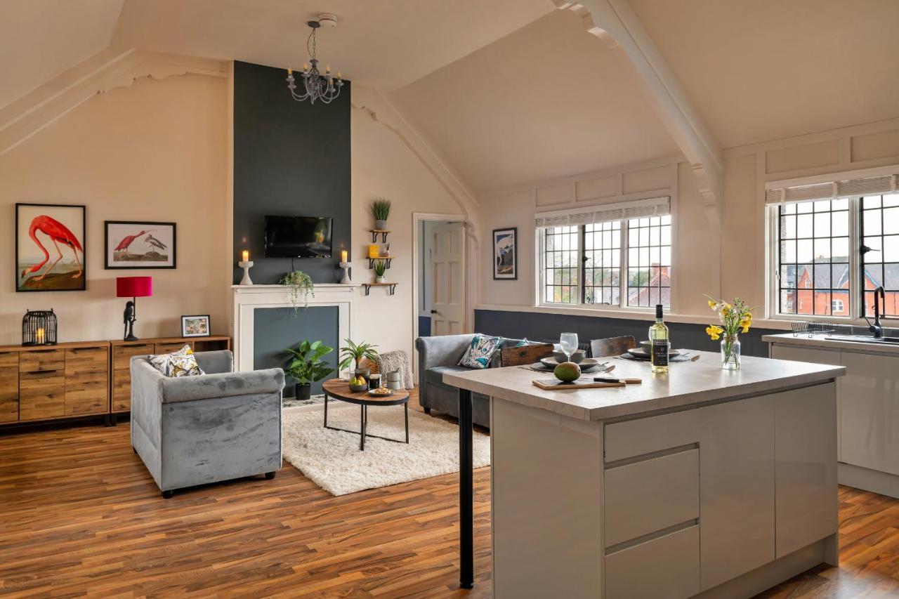 Finest Retreats - Sunnycroft Penthouse Apartment Llandrindod Wells Luaran gambar